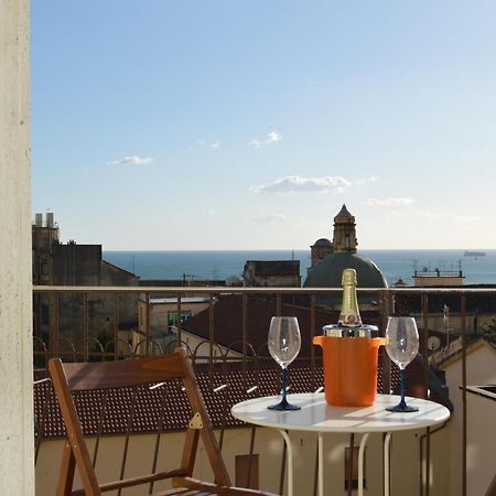 Antica Dimora In Centro Appartement Salerno Buitenkant foto